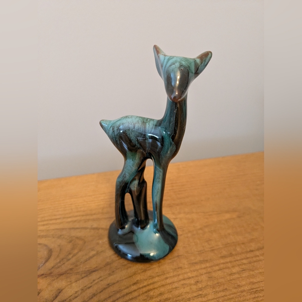 Vintage Blue Mountain Pottery Deer 🦌